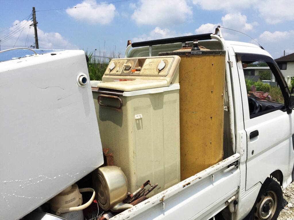 怪しい不用品回収業者の特徴