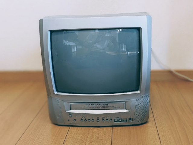 ブラウン管テレビ-