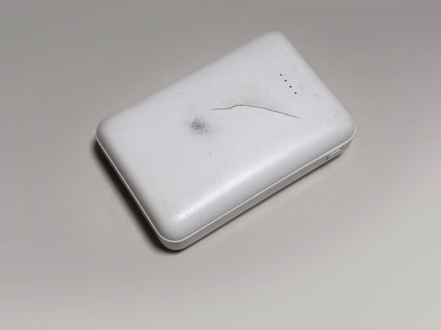 膨張・液漏れしたモバイルバッテリーの処分方法