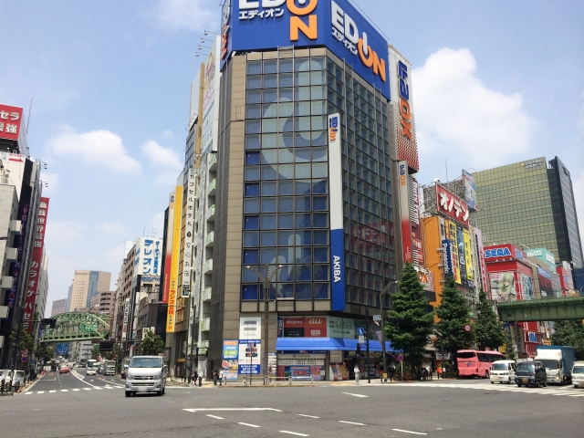 モバイルバッテリーは全国のエディオンで回収可能