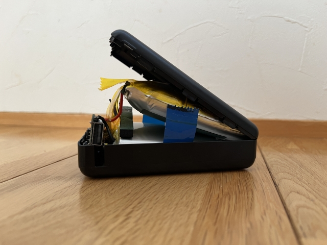 膨張・液漏れなどがあるときの取り扱い