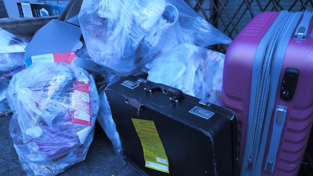 カバンは何ゴミ?分別は必要?