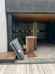 品川区 ふくやま様 1R ベッド・机 回収前