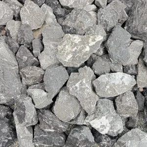 石の処分方法6選!費用や安心確実な捨て方を解説