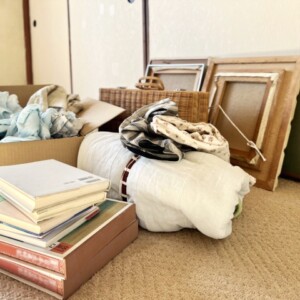 遺品整理を自分で行う方法!手順や注意点・計画の立て方を解説